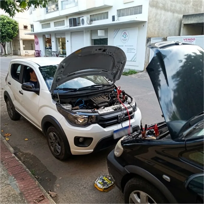 Instalação de bateria nova em veículo